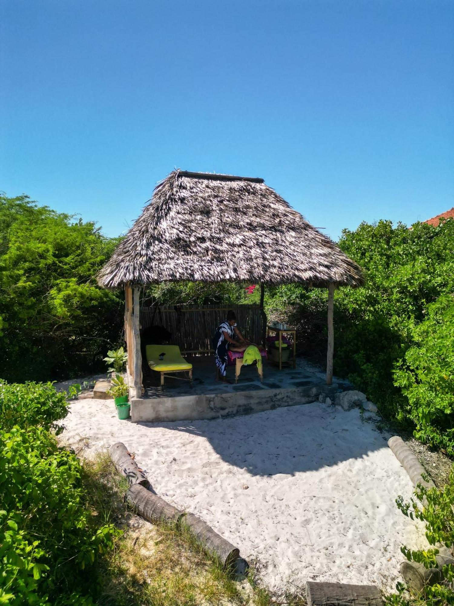 Watamu Beach Cottages B&B Exterior photo