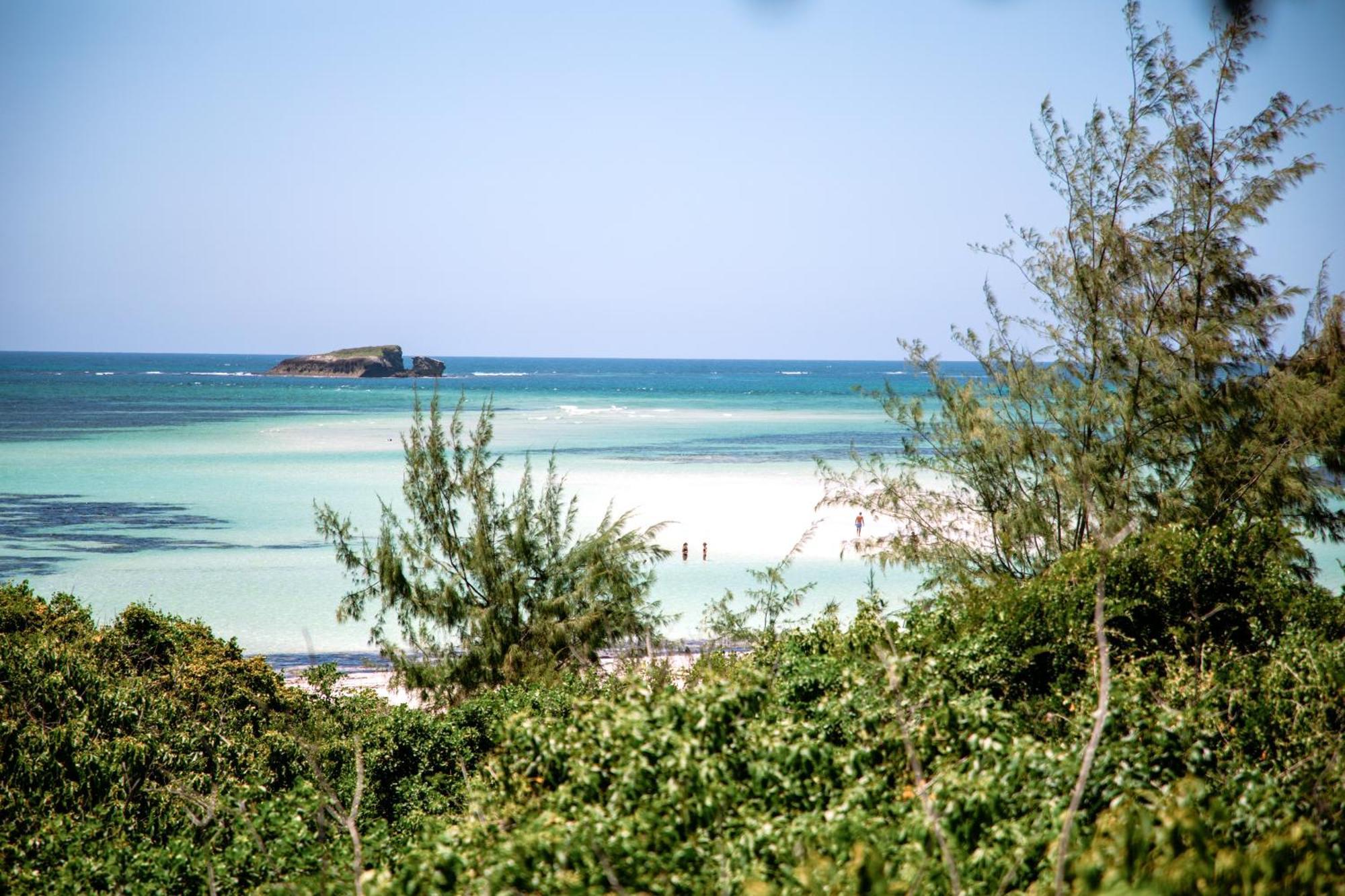 Watamu Beach Cottages B&B Exterior photo