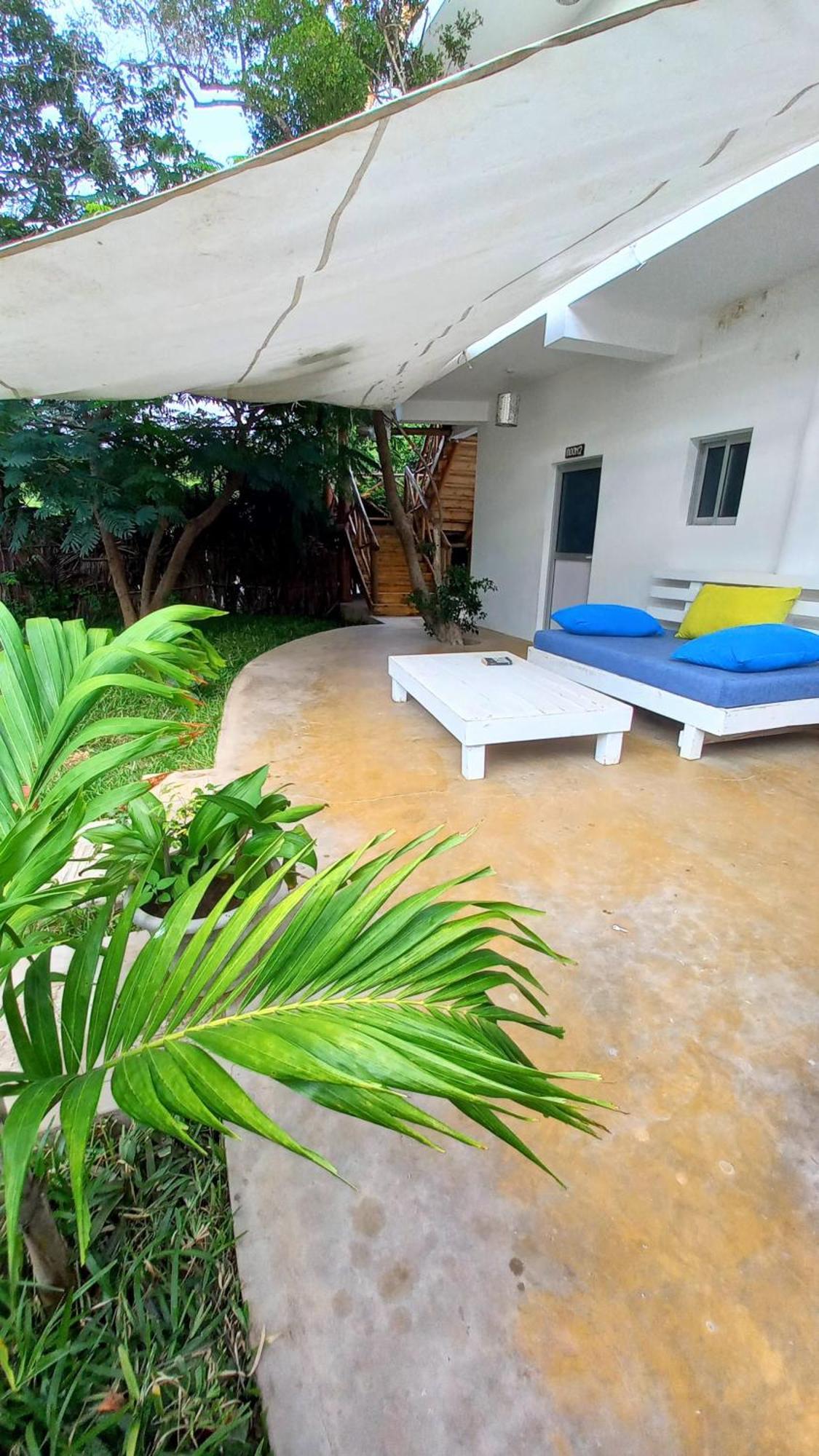 Watamu Beach Cottages B&B Exterior photo