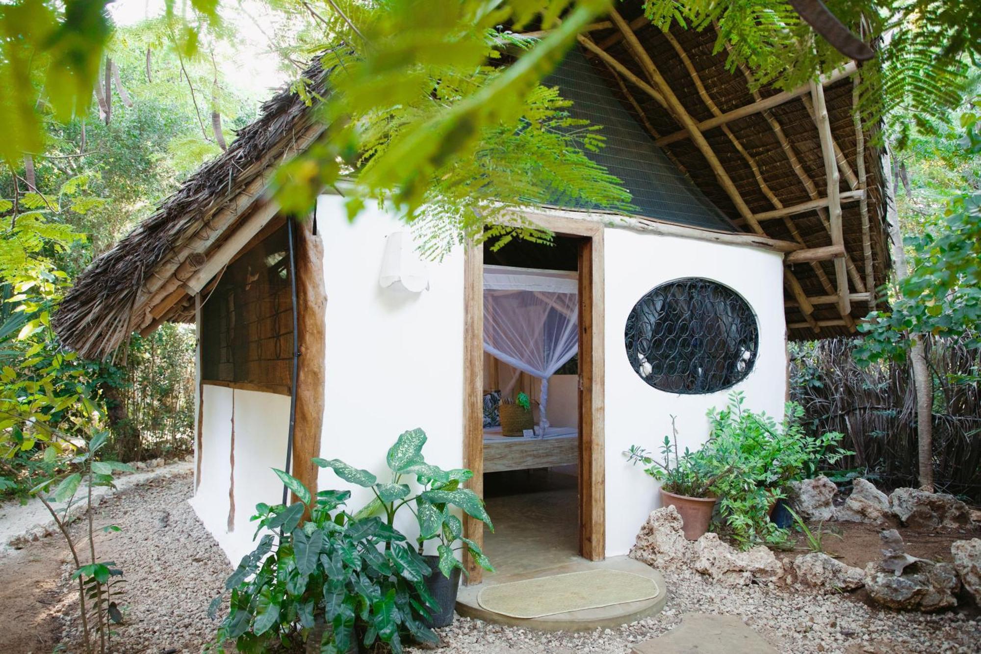 Watamu Beach Cottages B&B Room photo